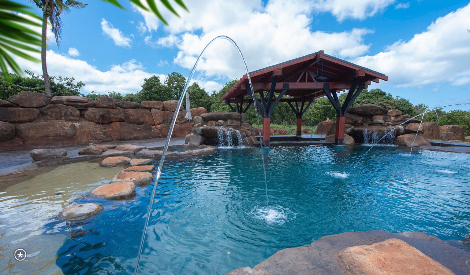 Oasis pool and spa hawaii